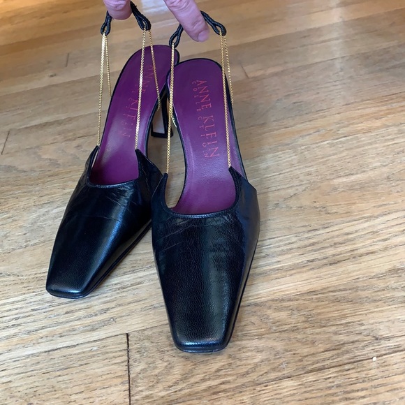 Anne Klein Shoes - Anne Klein -Black Leather woman’s pumps